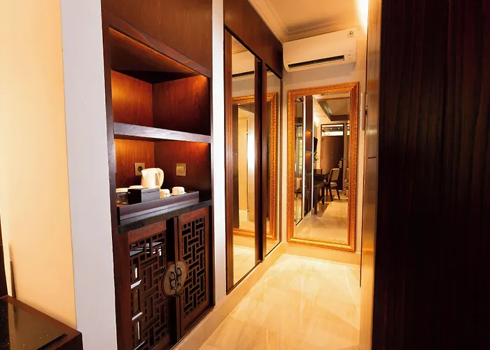 Resort Puri Santrian And 4*